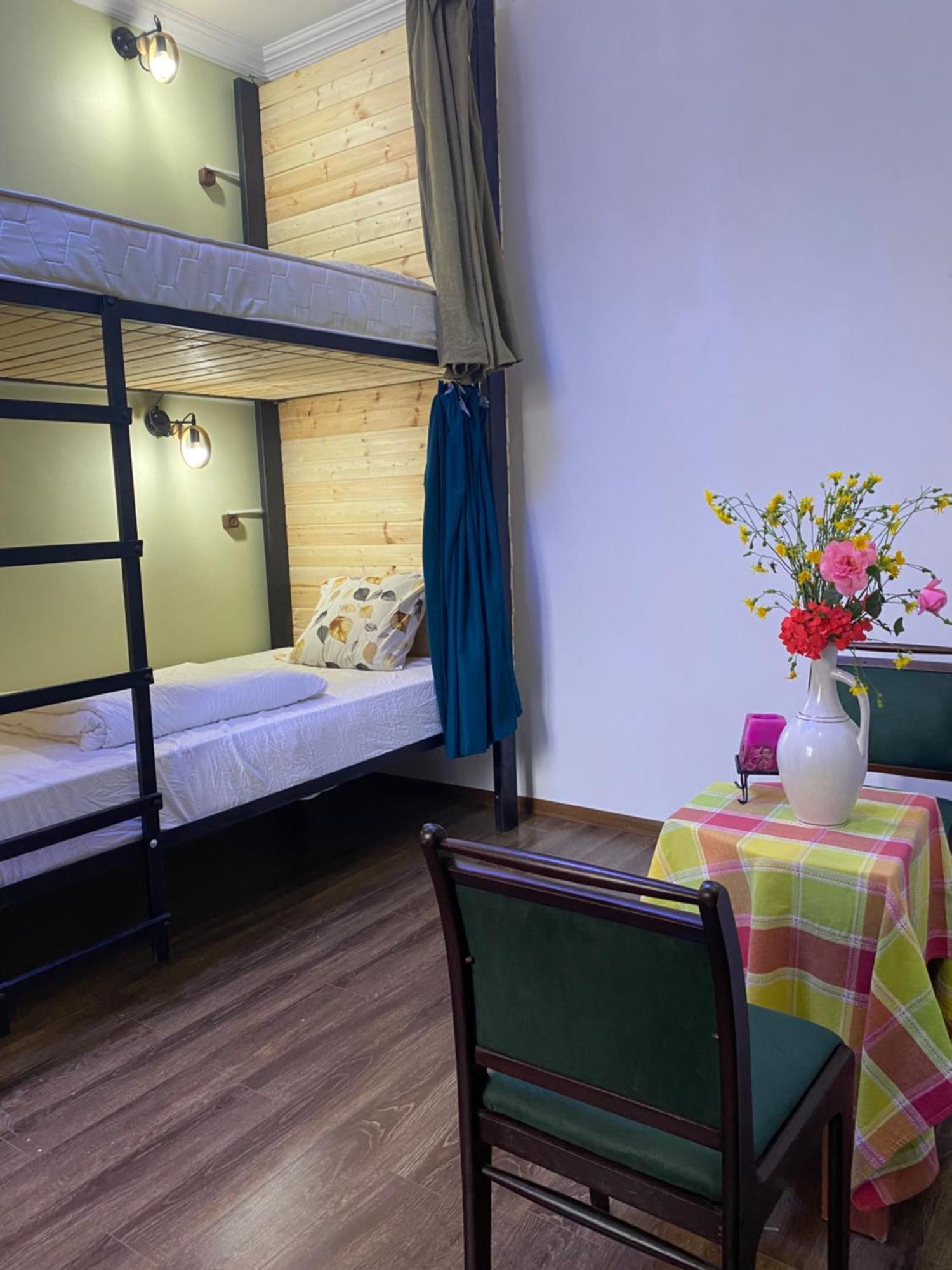Relax Station Hotel Kutaisi Exterior photo
